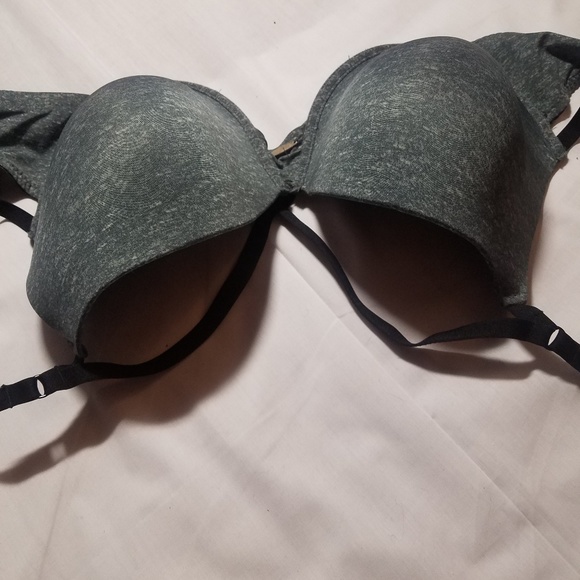 XOXO Brand Strappy Bra - Picture 4 of 8